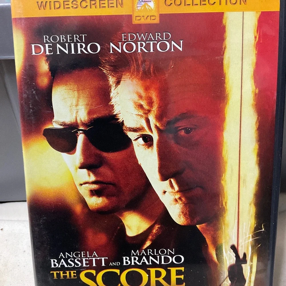 DVD - The Score.  V139